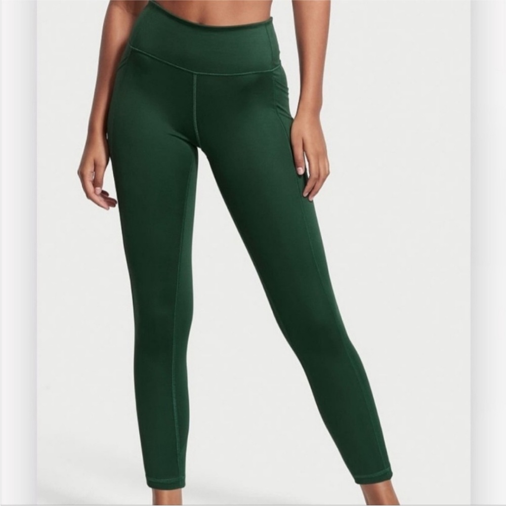 VS incredible essential leggings